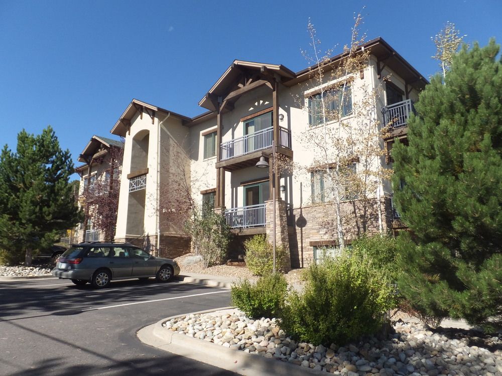 Brittany Office Park: 32186 Castle Court , Evergreen, CO 80439